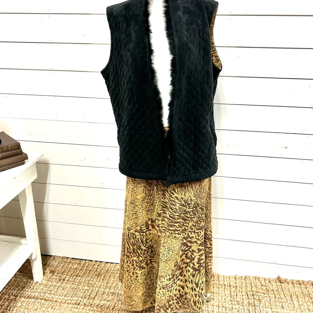 Graff wear skirt and vest large